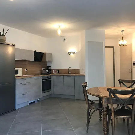 La Providence Apartment